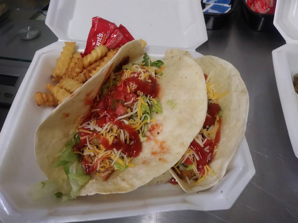 Yo Spot I Spot | restaurant | 2802 Lagow St, Dallas, TX 75210, USA | 9728156342 OR +1 972-815-6342