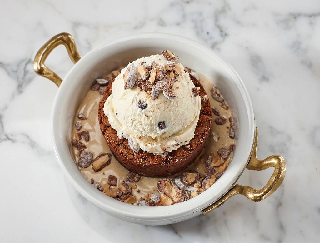 Seafood Bar | restaurant | 1 S County Rd, Palm Beach, FL 33480, USA | 8554355747 OR +1 855-435-5747