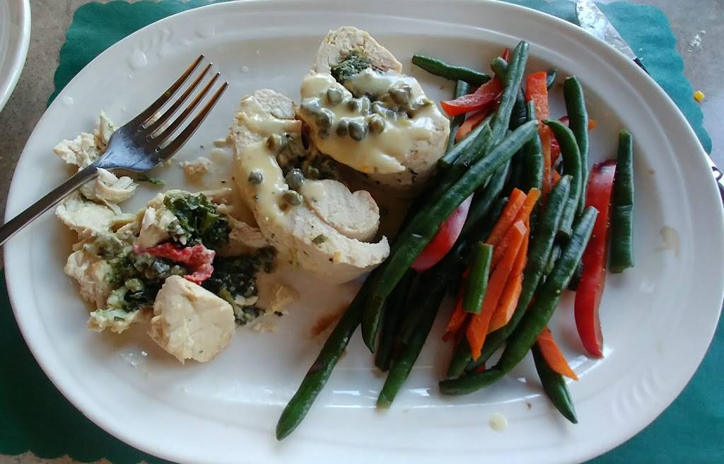 Fore Seasons Restaurant at the BCC | restaurant | 401 Mine Rd, Baraboo, WI 53913, USA | 6083566141 OR +1 608-356-6141