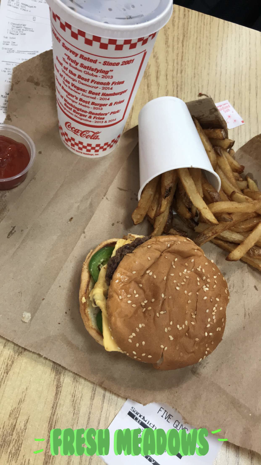Five Guys | meal takeaway | 61-22 188th St, Fresh Meadows, NY 11356, USA | 7182641818 OR +1 718-264-1818