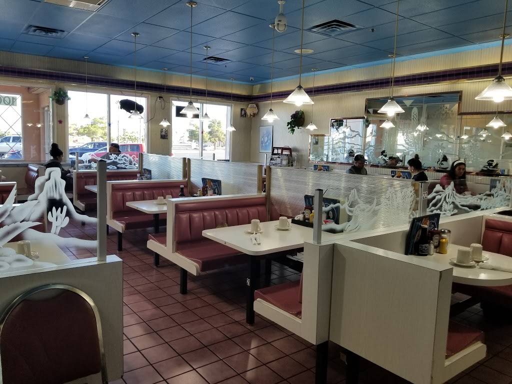 Blue Skillet | restaurant | 5000 E Bonanza Rd, Las Vegas, NV 89110, USA | 7024535555 OR +1 702-453-5555