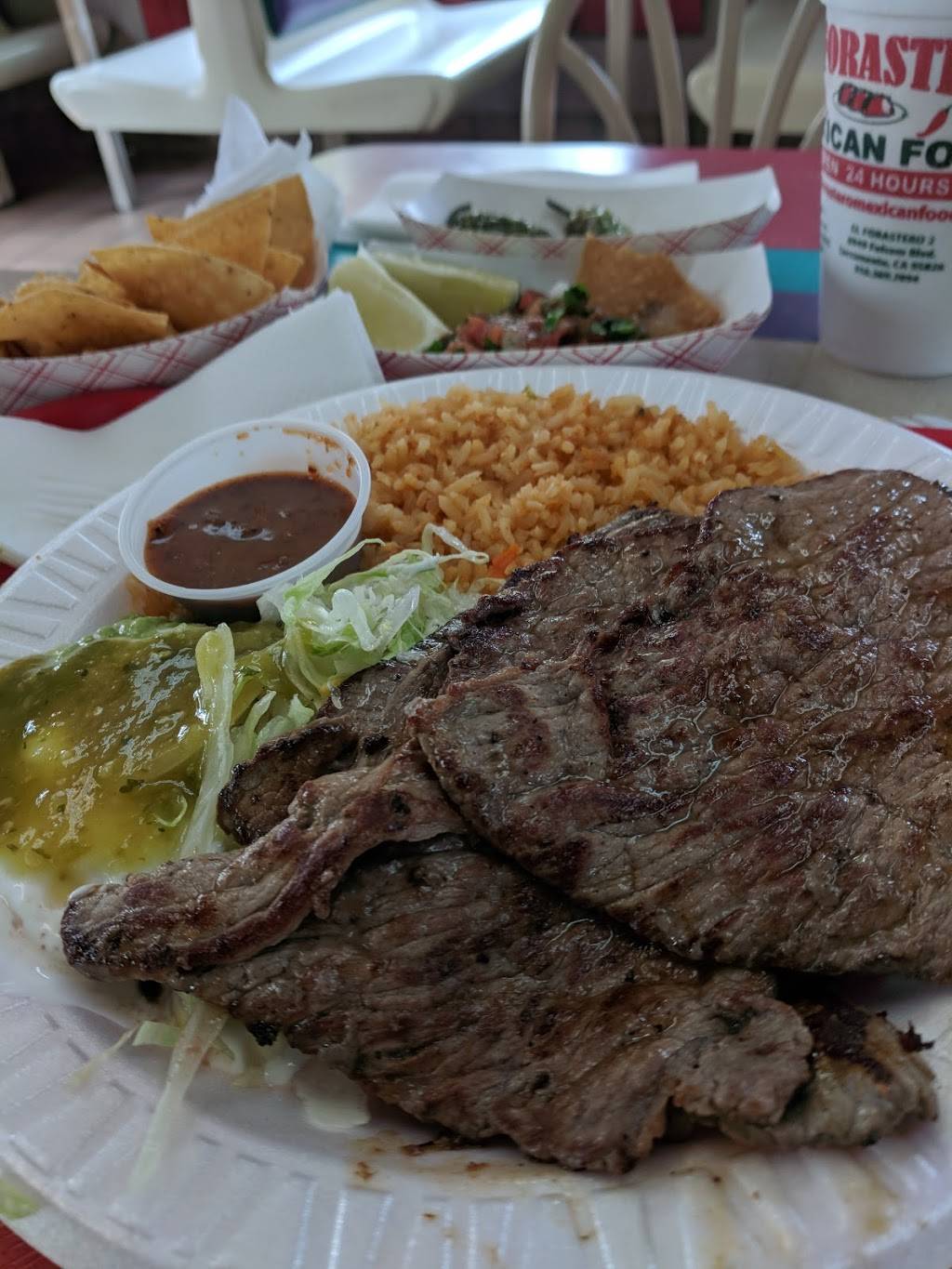 El Forastero Mexican Food | restaurant | 5116 Fair Oaks Blvd, Carmichael, CA 95608, USA | 9164881416 OR +1 916-488-1416