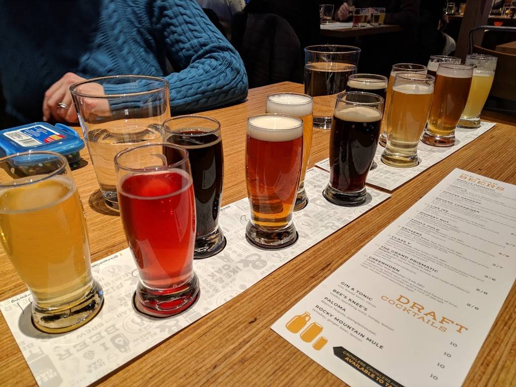 Ike & Oak Brewing Company | restaurant | 6315 Main St, Woodridge, IL 60517, USA | 3319982907 OR +1 331-998-2907