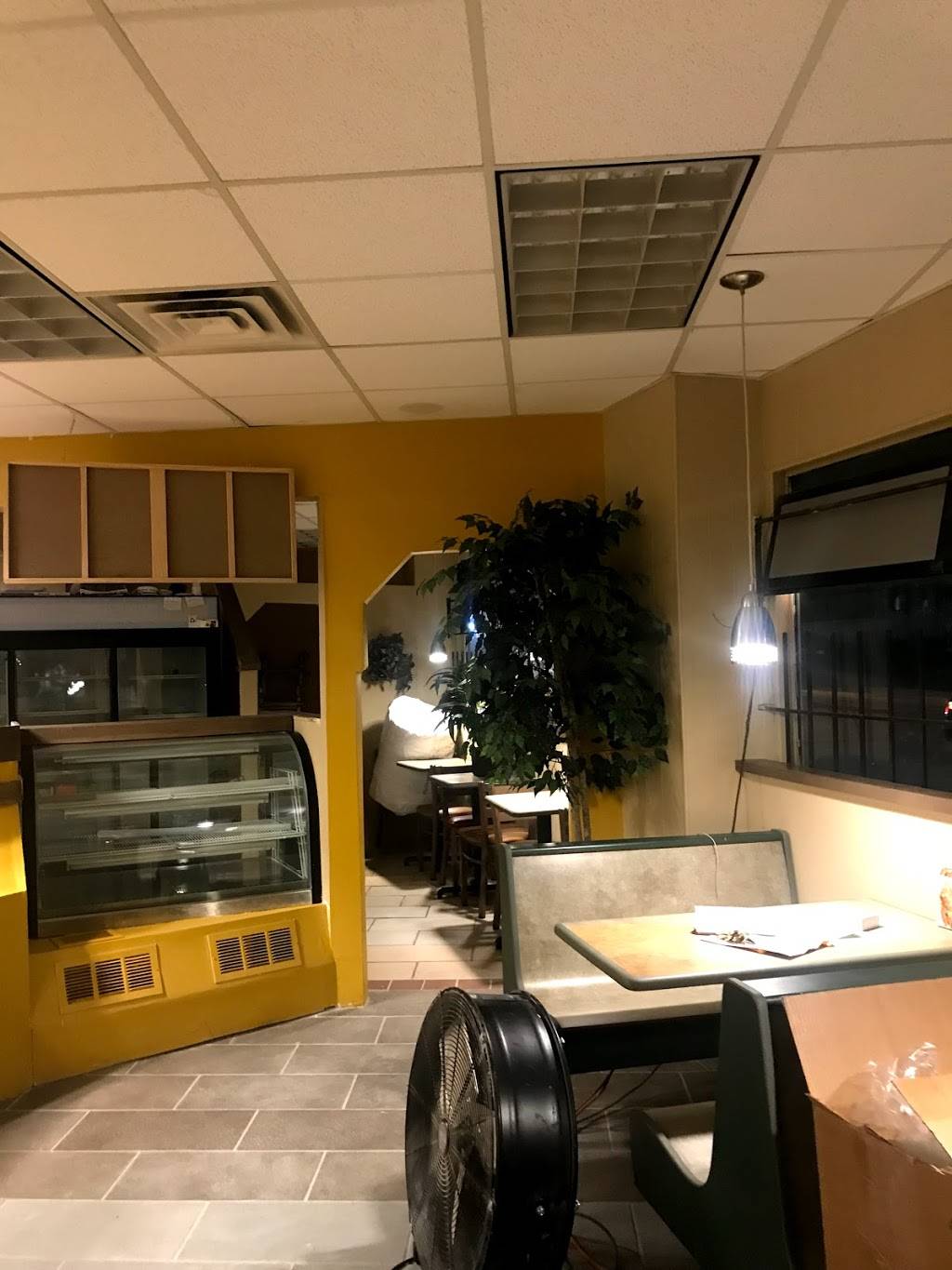 Barshay’s Original Steak N’ Take Steak | restaurant | 1521 John F. Kennedy Blvd, Jersey City, NJ 07305, USA | 2013339400 OR +1 201-333-9400