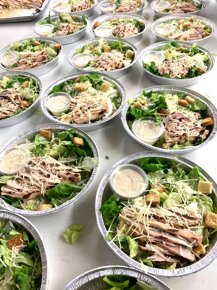 Charlies Catering & Co | restaurant | 1015 Michigan Ave, South Milwaukee, WI 53172, USA | 4145707500 OR +1 414-570-7500