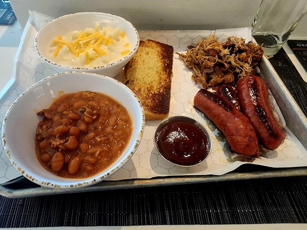 Q-Bar Texas BBQ | restaurant | 3870 N Terminal Rd, Houston, TX 77032, USA | 8665083558 OR +1 866-508-3558