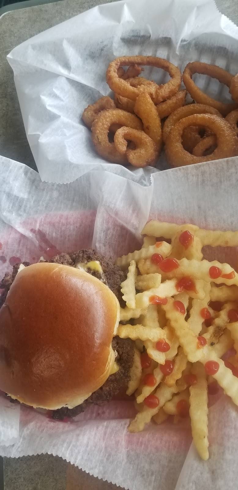 BC BURGERS | restaurant | 615 Capital Ave SW, Battle Creek, MI 49015, USA | 2699693748 OR +1 269-969-3748