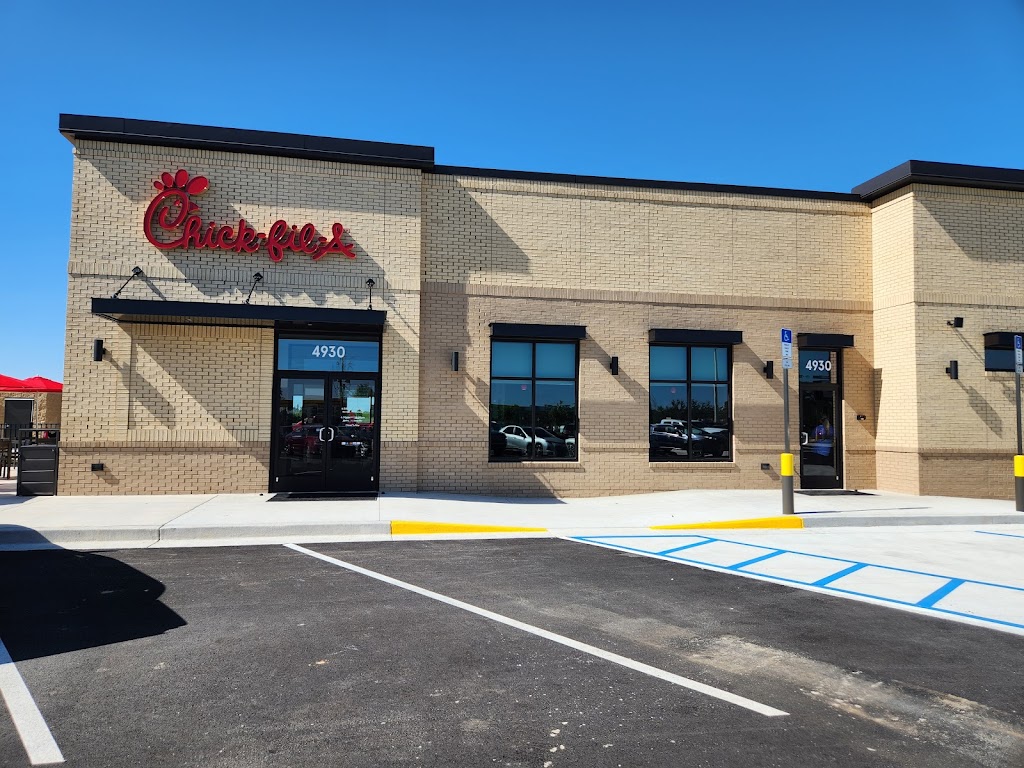 Chick-fil-A | restaurant | 4930 Oakdale Blvd, Marianna, FL 32448, USA | 8506332334 OR +1 850-633-2334