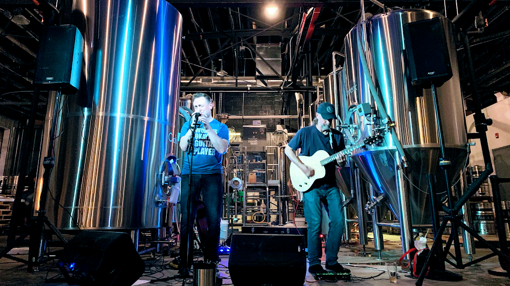 Switchyard Brewing Company | restaurant | 419 N Walnut St, Bloomington, IN 47404, USA | 8122878295 OR +1 812-287-8295