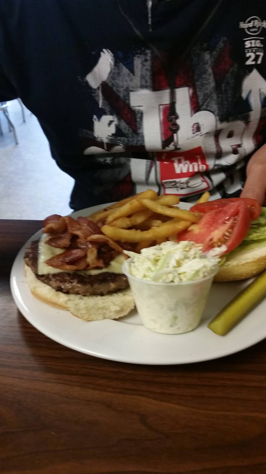 Helens Luncheonette | meal takeaway | 320 Hope St, Stamford, CT 06906, USA | 2033237571 OR +1 203-323-7571