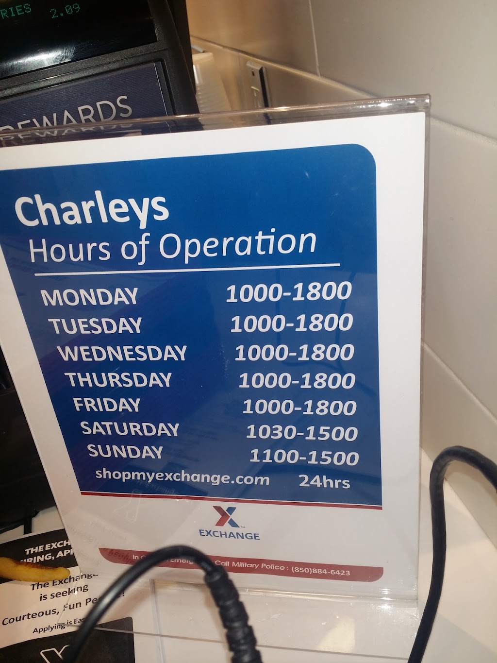 Charleys Cheesesteaks | restaurant | 112 Lielmanis Ave Suite 91012, Hurlburt Field, FL 32544, USA | 8505816008 OR +1 850-581-6008