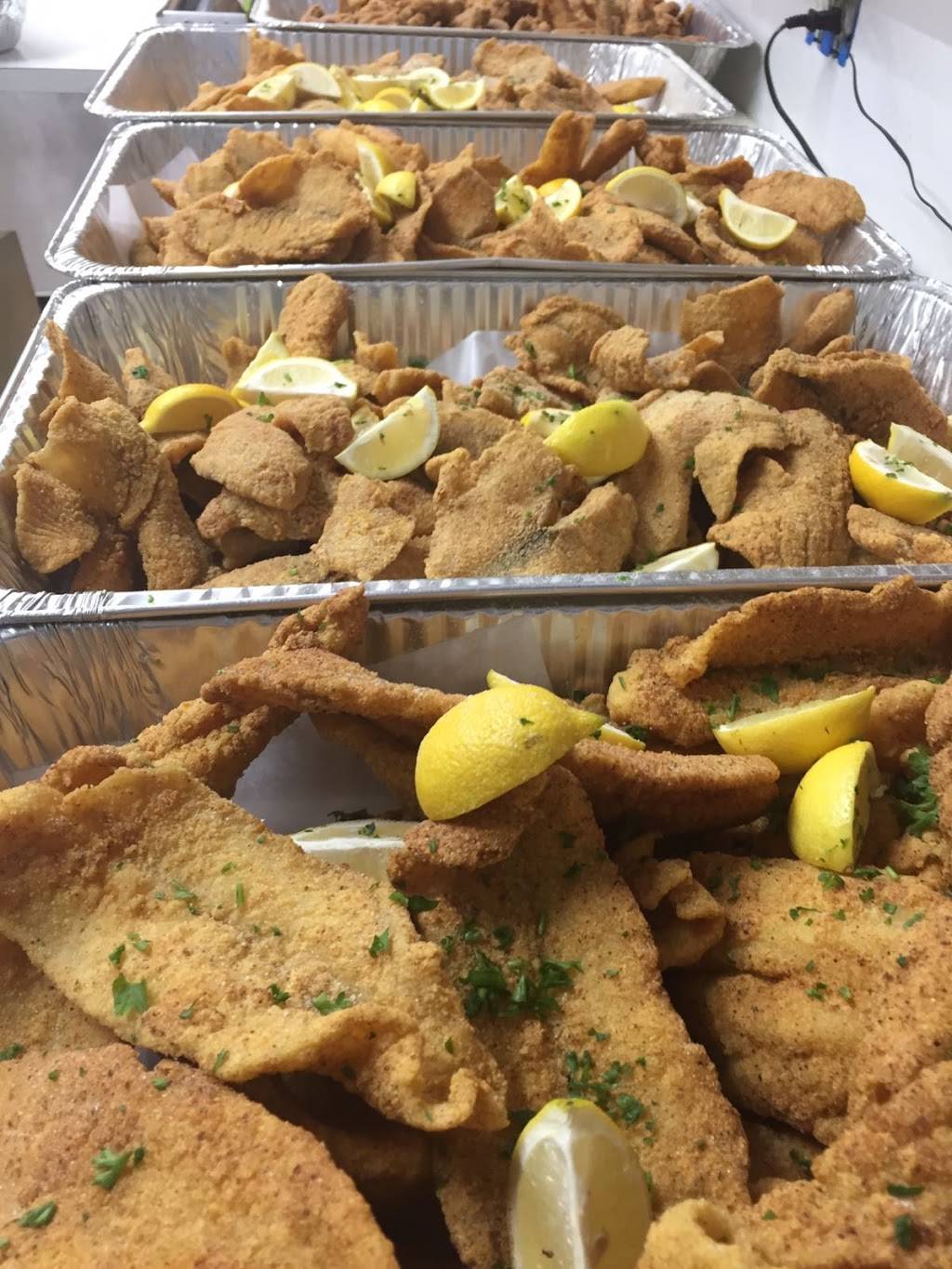 The Captains Table | restaurant | 226 S Telegraph Rd, Pontiac, MI 48341, USA | 2486824400 OR +1 248-682-4400