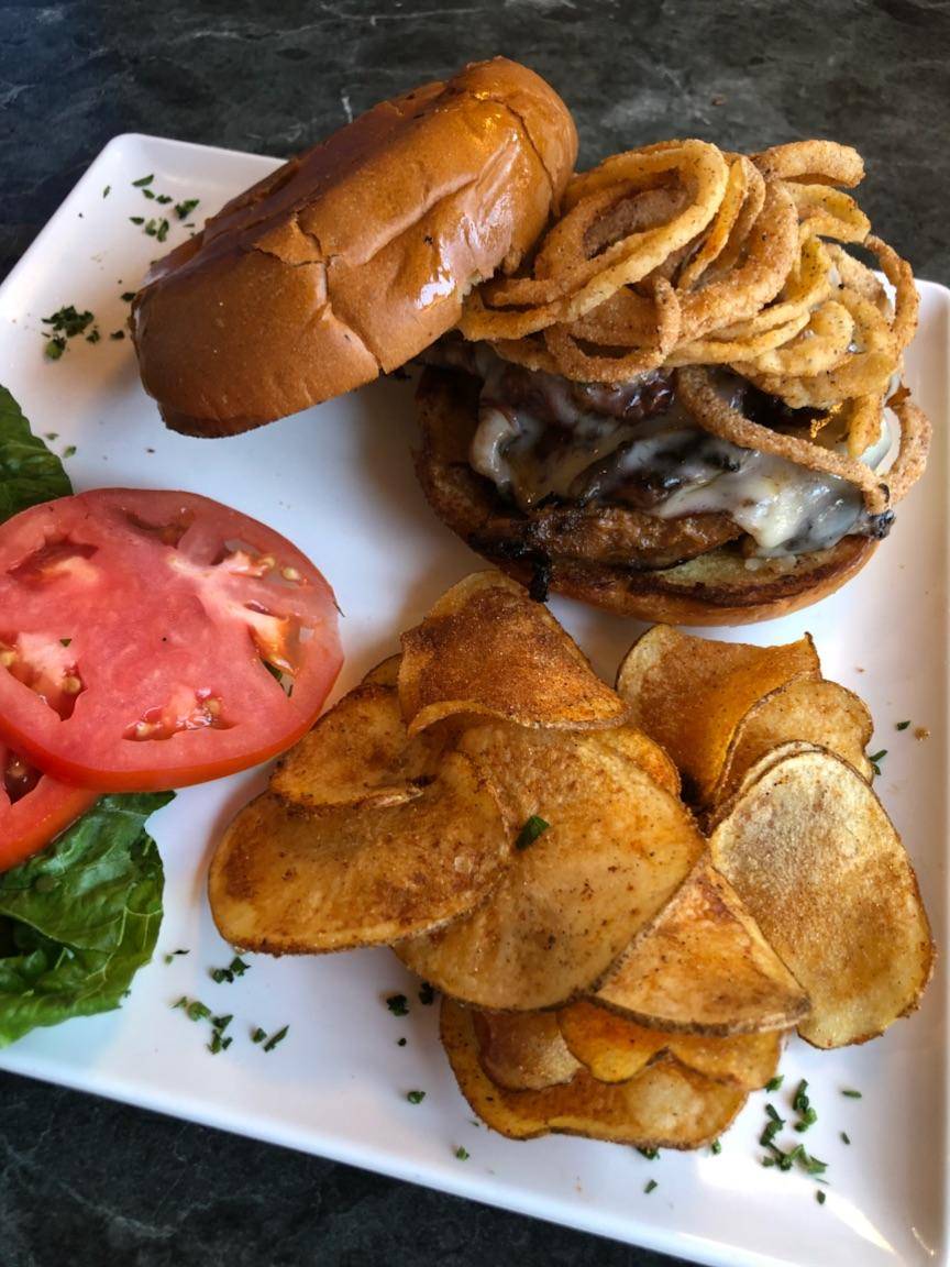 Karlton Cafe | restaurant | 310 W Broad St, Quakertown, PA 18951, USA | 2155388353 OR +1 215-538-8353