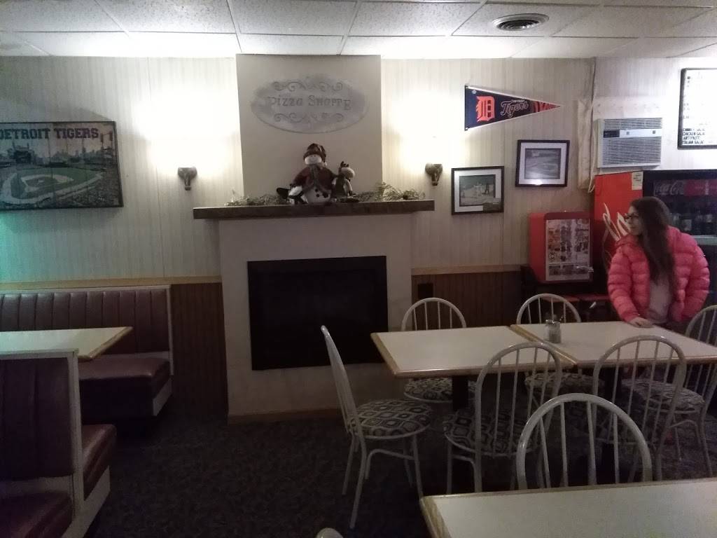 Pizza Shoppe | restaurant | 113 W State St #8048, Mancelona, MI 49659, USA | 2315875162 OR +1 231-587-5162