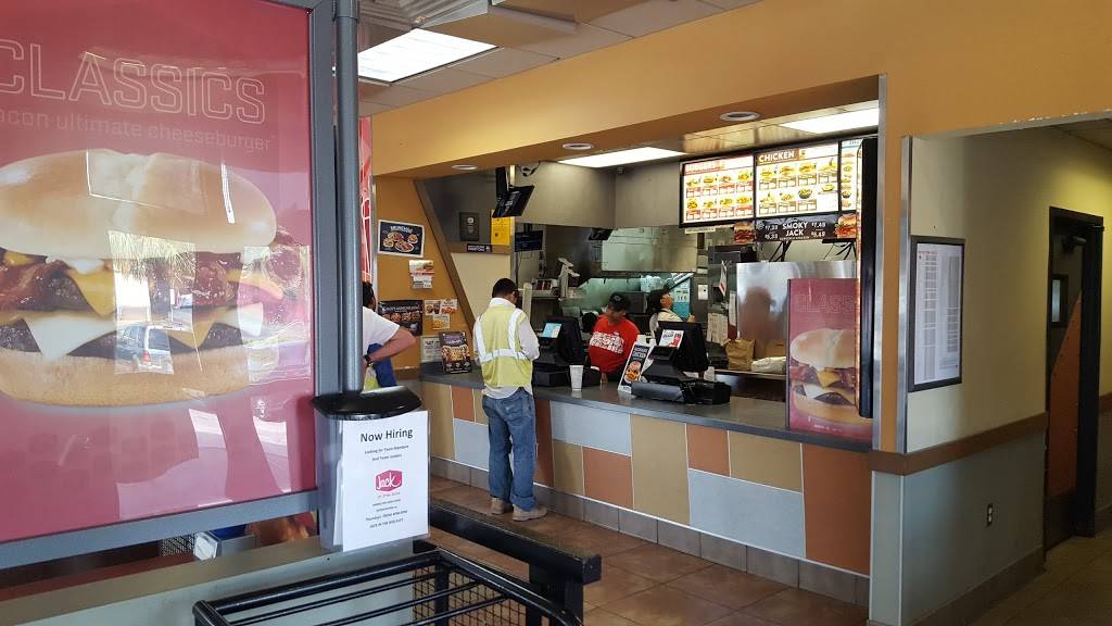 Jack in the Box | restaurant | 2300 61st St, Galveston, TX 77551, USA | 4097443521 OR +1 409-744-3521
