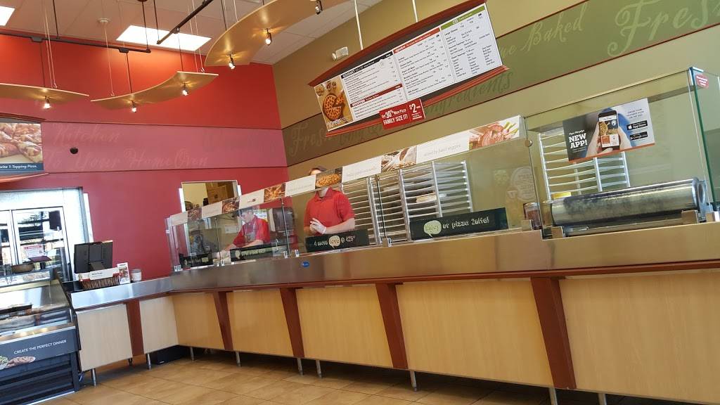 Papa Murphys Take N Bake Pizza | meal takeaway | 9315 Dorchester St #108, Highlands Ranch, CO 80129, USA | 3033467272 OR +1 303-346-7272