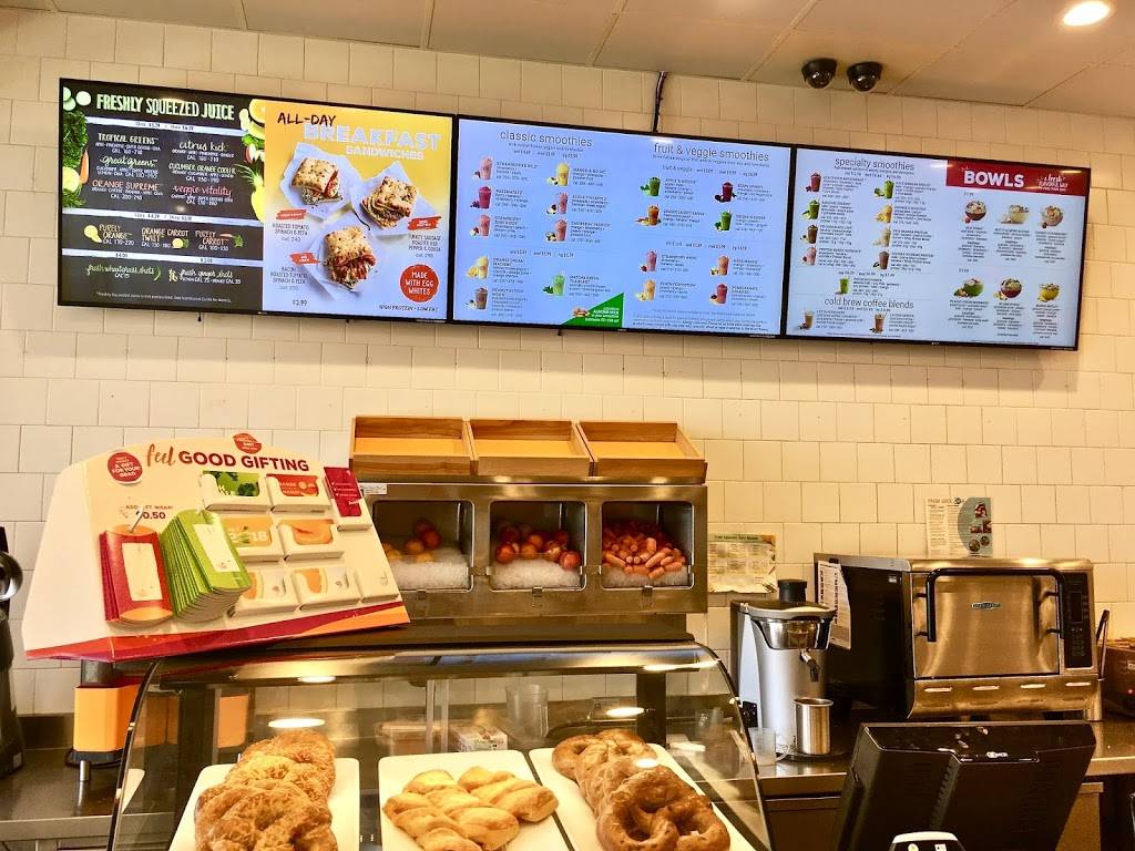 Jamba Juice Del Mar Highlands Town Center | restaurant | 3545 Del Mar Heights Rd, San Diego, CA 92130, USA | 8587935033 OR +1 858-793-5033