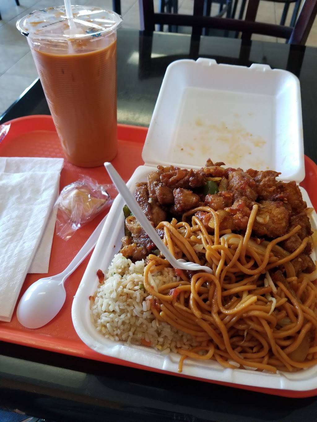 Panda Wok | restaurant | 11275 Sierra Ave #3b, Fontana, CA 92337, USA | 9094286288 OR +1 909-428-6288
