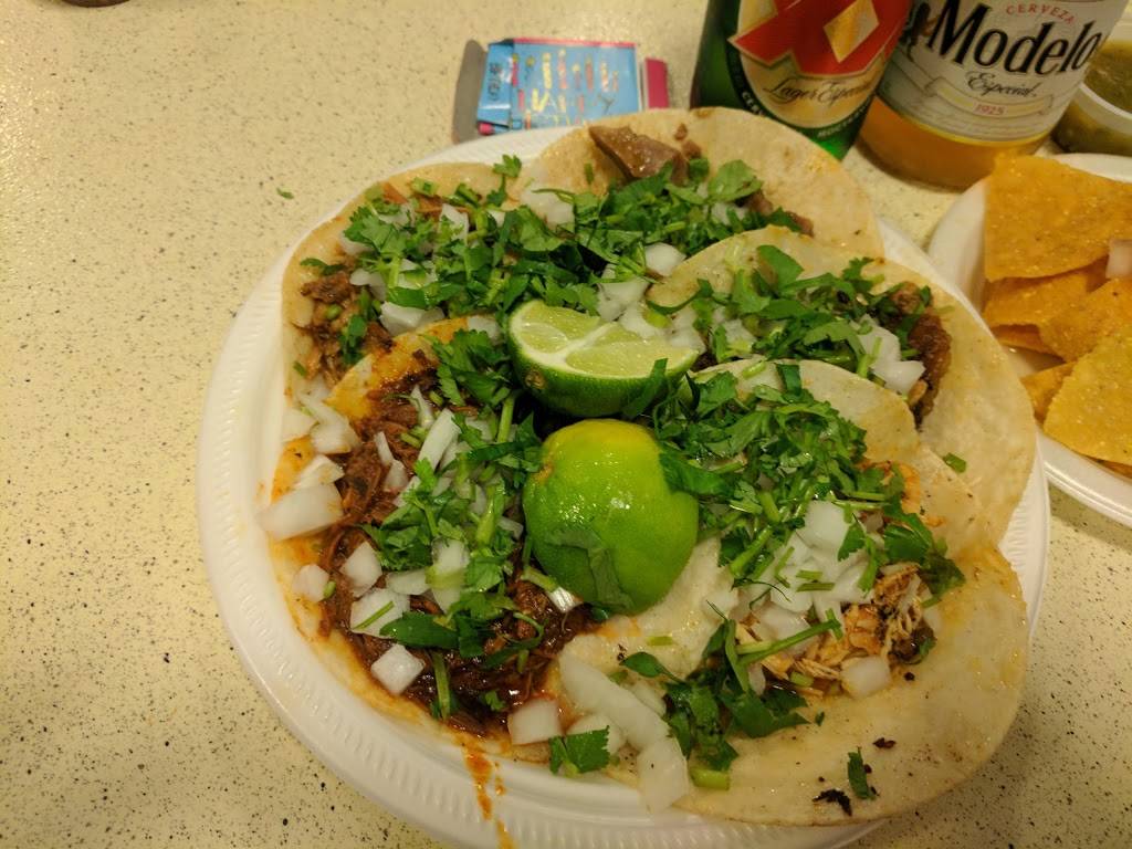 Super Tacos Ochoa | restaurant | 221 SE Baseline St, Hillsboro, OR 97123, USA | 5038447288 OR +1 503-844-7288