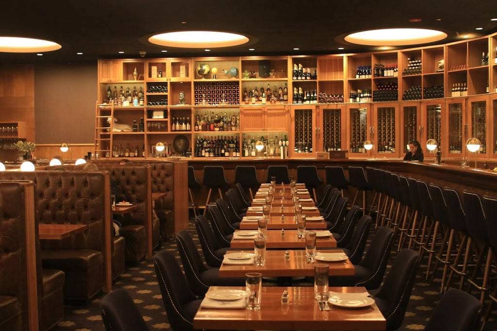 Cherry Circle Room | restaurant | 12 S Michigan Ave, Chicago, IL 60603, USA | 3127923515 OR +1 312-792-3515