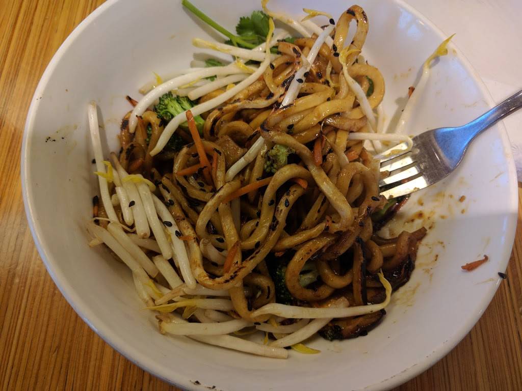 Noodles and Company | restaurant | 400 S Duff Ave, Ames, IA 50010, USA | 5152334312 OR +1 515-233-4312