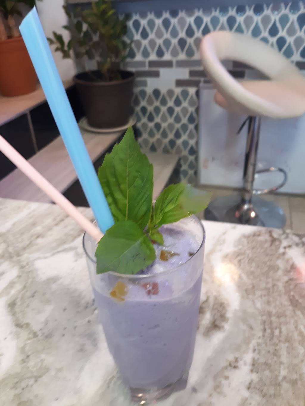 Pho Ever | restaurant | 355 New Park Ave, Hartford, CT 06106, USA | 8603104399 OR +1 860-310-4399