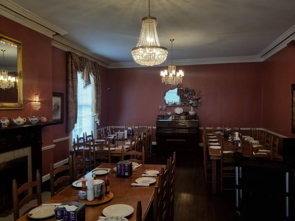 Monells At the Manor | restaurant | 1400 Murfreesboro Pike, Nashville, TN 37217, USA | 6153651414 OR +1 615-365-1414