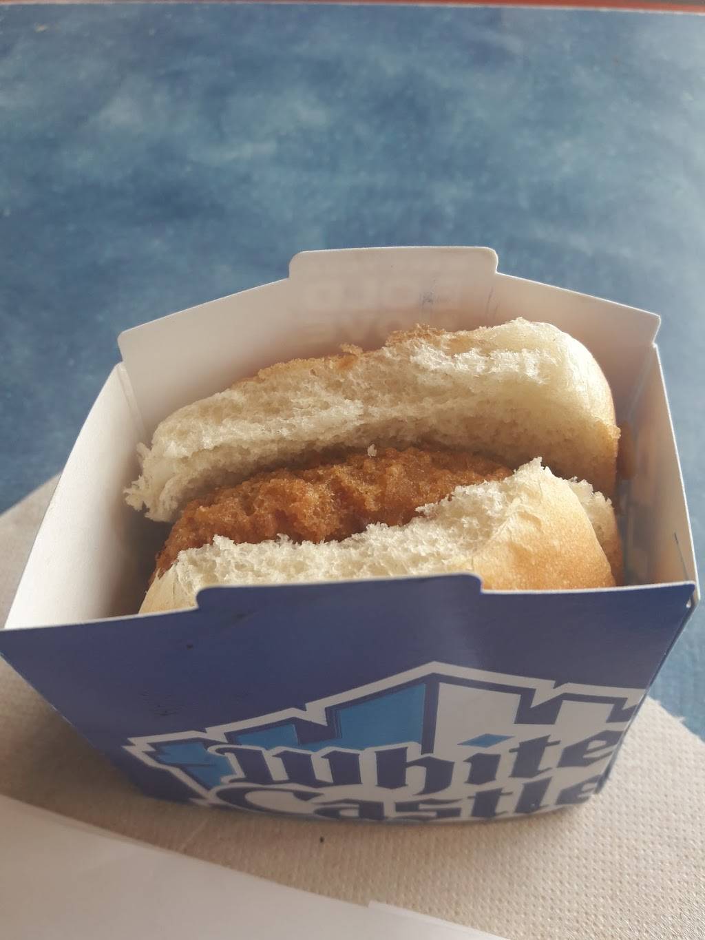 White Castle | restaurant | 1111 Cambridge St, Hopkins, MN 55343, USA | 9529335521 OR +1 952-933-5521