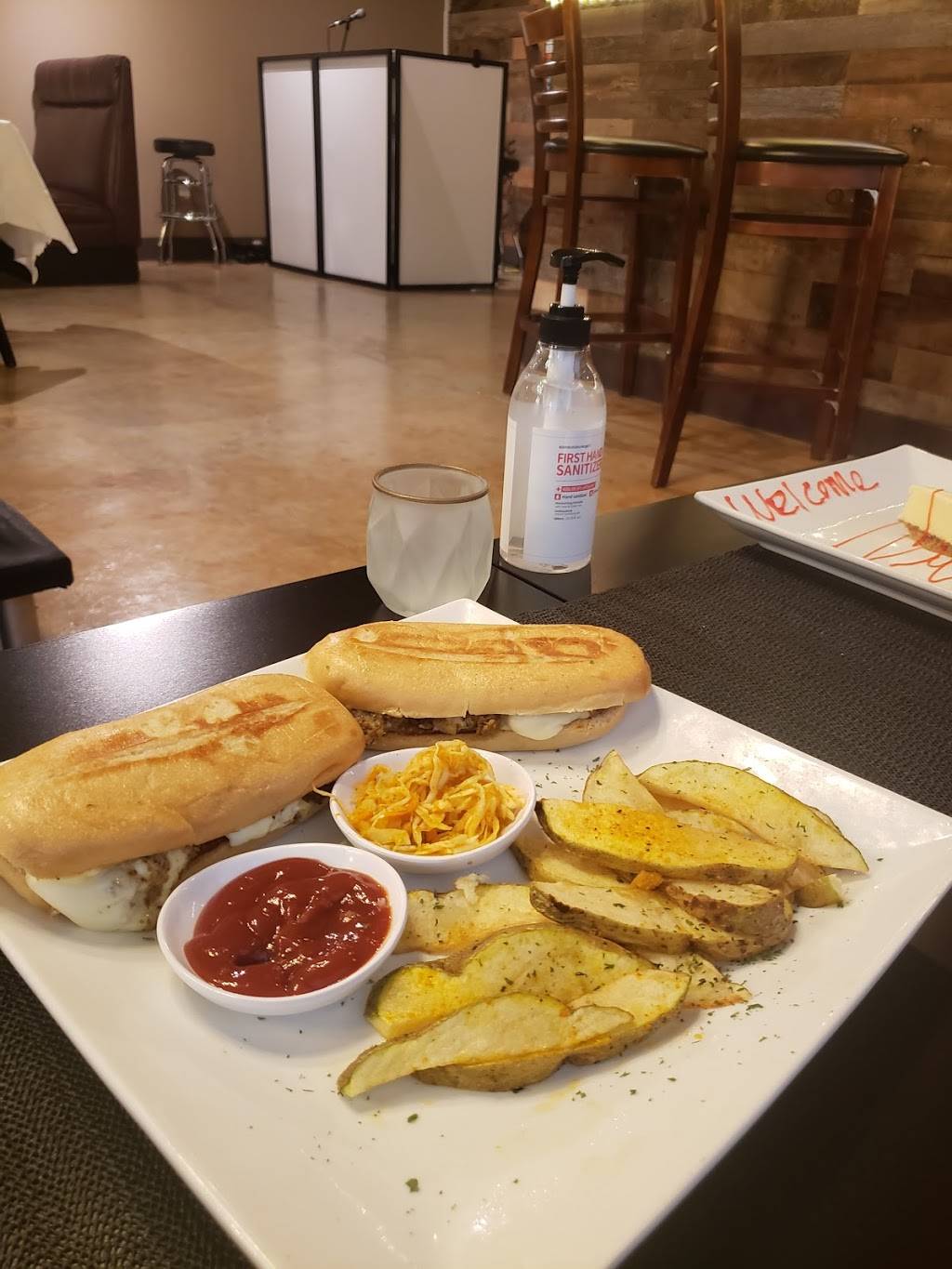 Ilounge Taste The Difference | restaurant | 40 Dodd St SE Suite 100, Marietta, GA 30060, USA | 7706275288 OR +1 770-627-5288