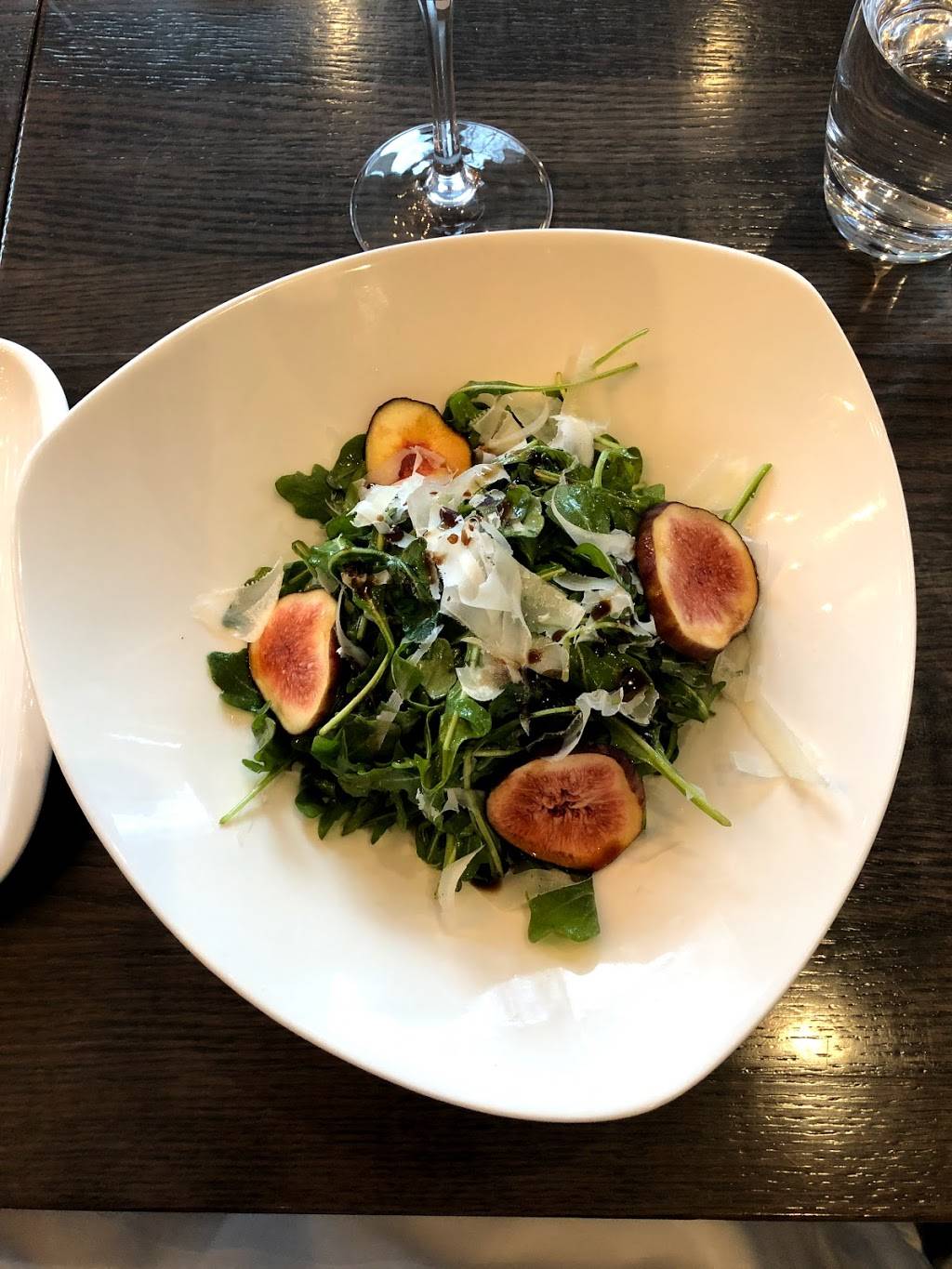 Il Ponte Cucina Italiana | restaurant | 625 Queen St E, Toronto, ON M4M 1G7, Canada | 4167780404 OR +1 416-778-0404