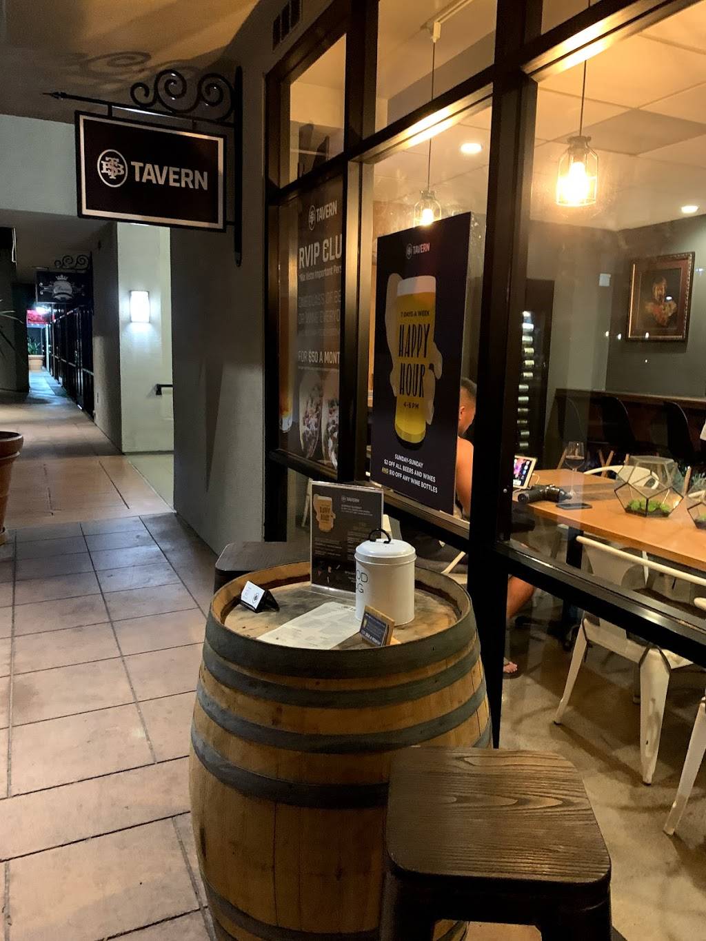 TBS Tavern | restaurant | 8555 Station Village Way, San Diego, CA 92108, USA | 6193594198 OR +1 619-359-4198