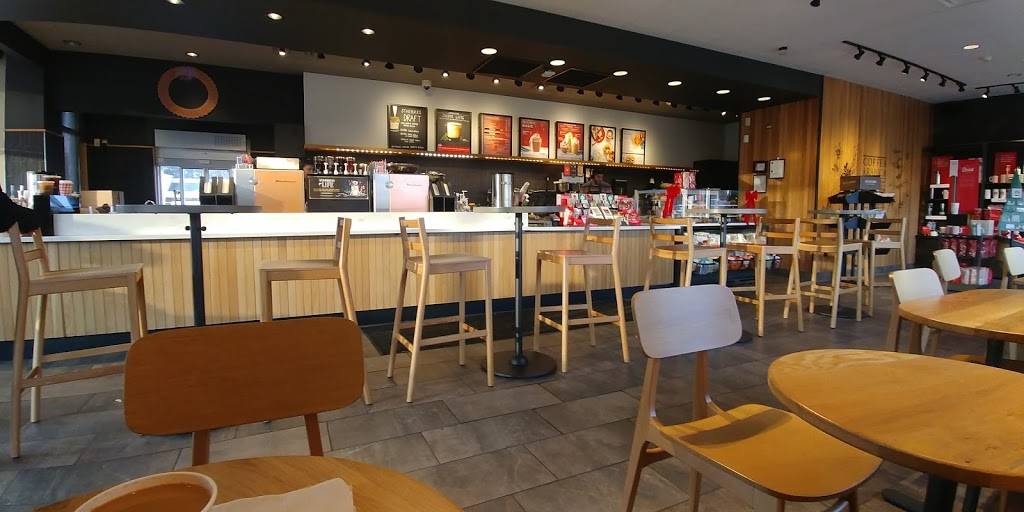 Starbucks | cafe | 985 US-1, Walpole, MA 02081, USA | 5086682701 OR +1 508-668-2701