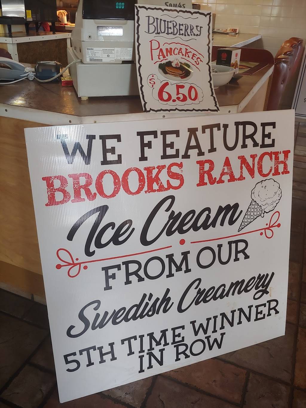 Brooks Ranch | restaurant | 2432 McCall Ave, Selma, CA 93662, USA | 5598966568 OR +1 559-896-6568
