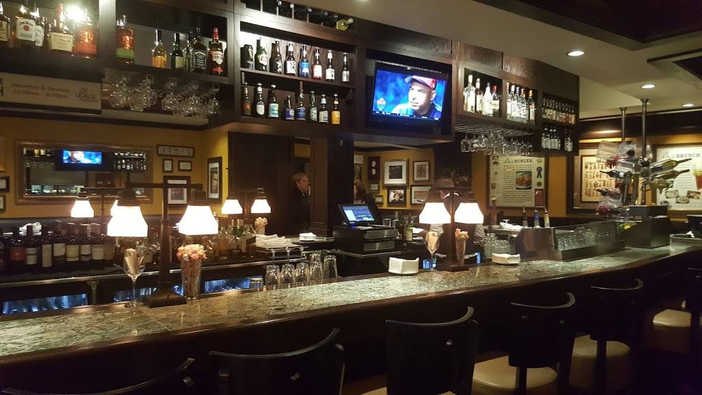 Ikes Food & Cocktails | restaurant | 4400 W 78th St, Bloomington, MN 55435, USA | 9528314537 OR +1 952-831-4537