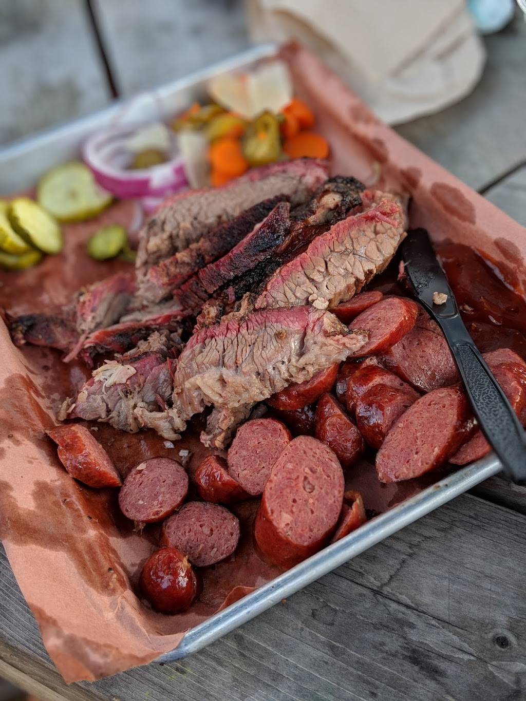 Bumbershoot Barbecue | restaurant | 425 US-377, Argyle, TX 76226, USA | 9405951782 OR +1 940-595-1782