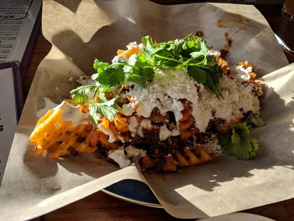 Napa Palisades Saloon | restaurant | 1000 Main St #100, Napa, CA 94559, USA | 7072961552 OR +1 707-296-1552