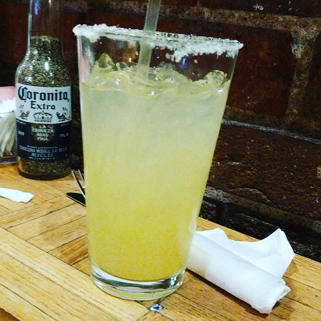 Armadillo La Salle | restaurant | 111 S 1st St, La Salle, CO 80645, USA | 9702845565 OR +1 970-284-5565