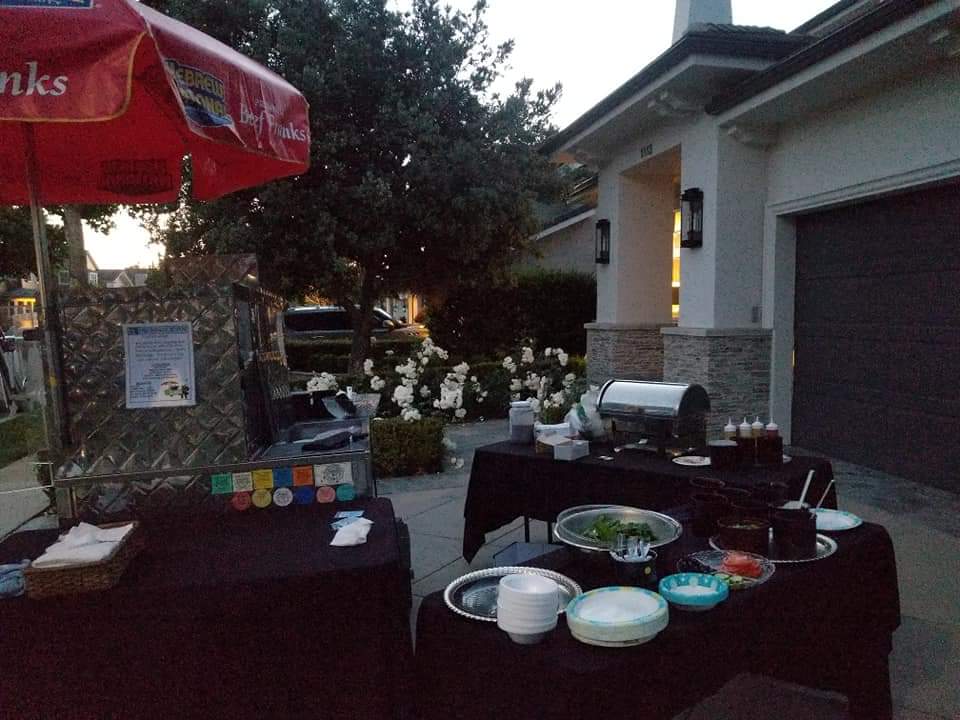 Dogge Depot Catering | meal takeaway | 3402 W MacArthur Blvd, Santa Ana, CA 92704, USA | 9494001013 OR +1 949-400-1013