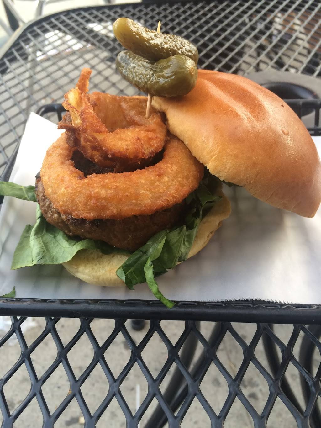 The Red Doors | restaurant | 1205 Surf Ave, Brooklyn, NY 11224, USA | 7188727177 OR +1 718-872-7177