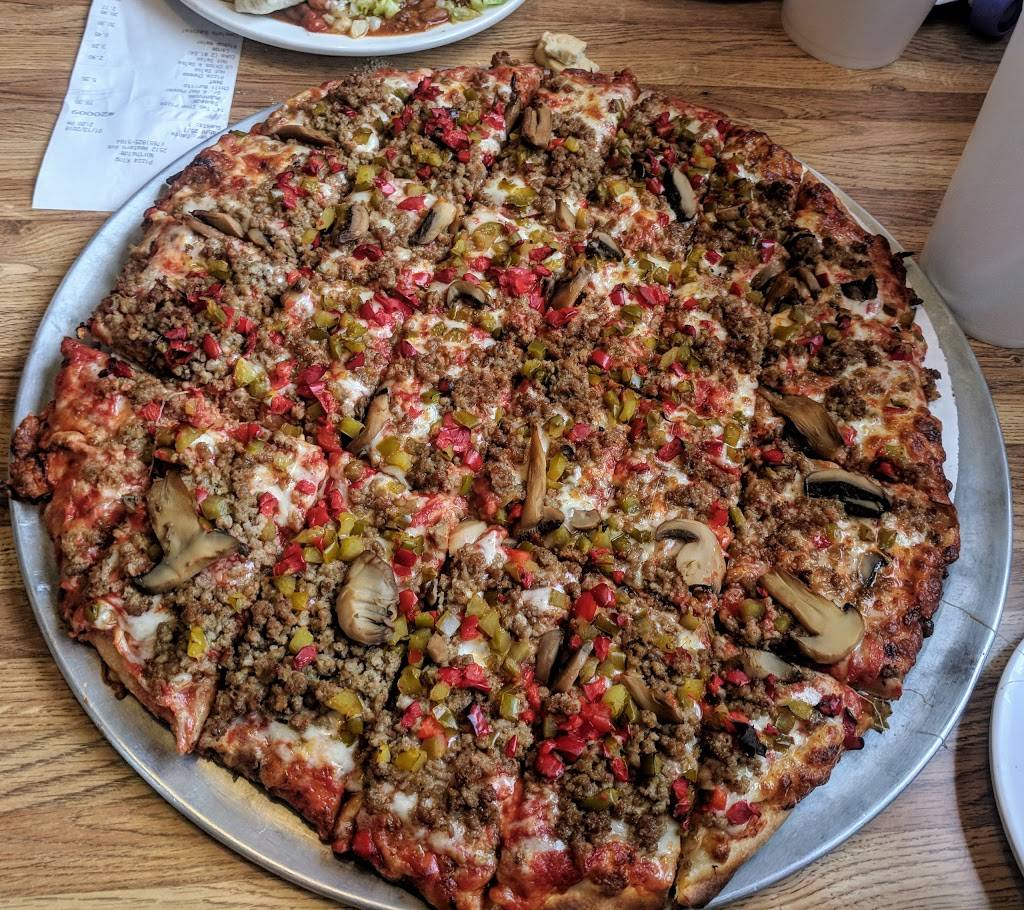 Pizza King | restaurant | 2512 Western Ave, Connersville, IN 47331, USA | 7658255164 OR +1 765-825-5164