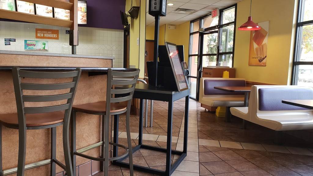 Taco Bell | meal takeaway | 1835 Mendocino Ave, Santa Rosa, CA 95401, USA | 7075718241 OR +1 707-571-8241