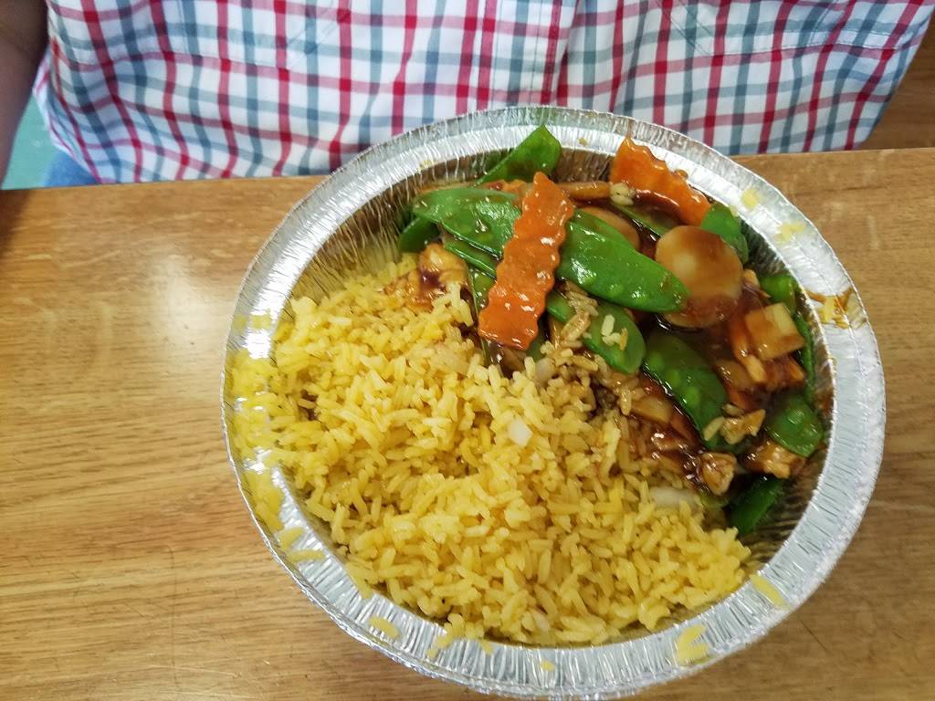 Yum Yum | restaurant | 1039 S Roane St, Harriman, TN 37748, USA | 8658823900 OR +1 865-882-3900