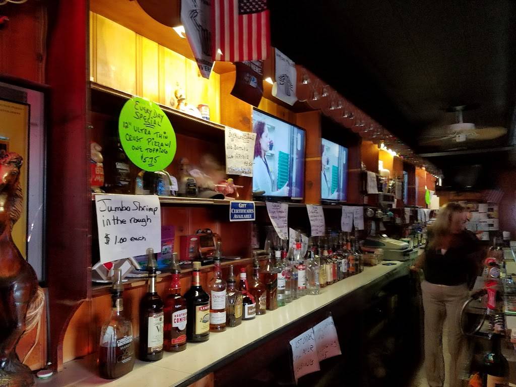 Center Bar & Pizzeria | restaurant | 46 Marion St, Port Reading, NJ 07064, USA | 7329692390 OR +1 732-969-2390