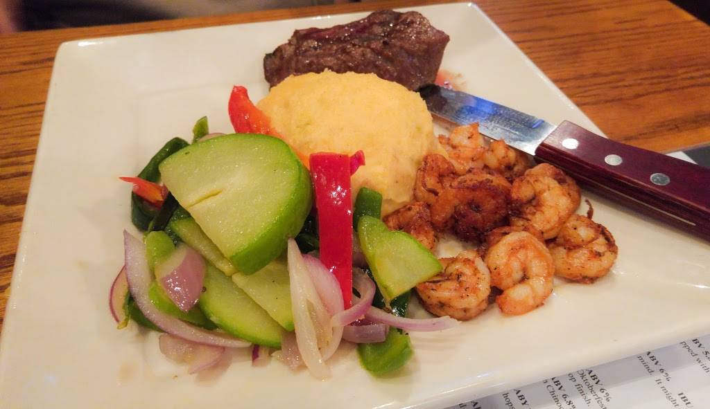 Rock Bottom Restaurant & Brewery | restaurant | 28256 Diehl Rd, Warrenville, IL 60555, USA | 6308361380 OR +1 630-836-1380