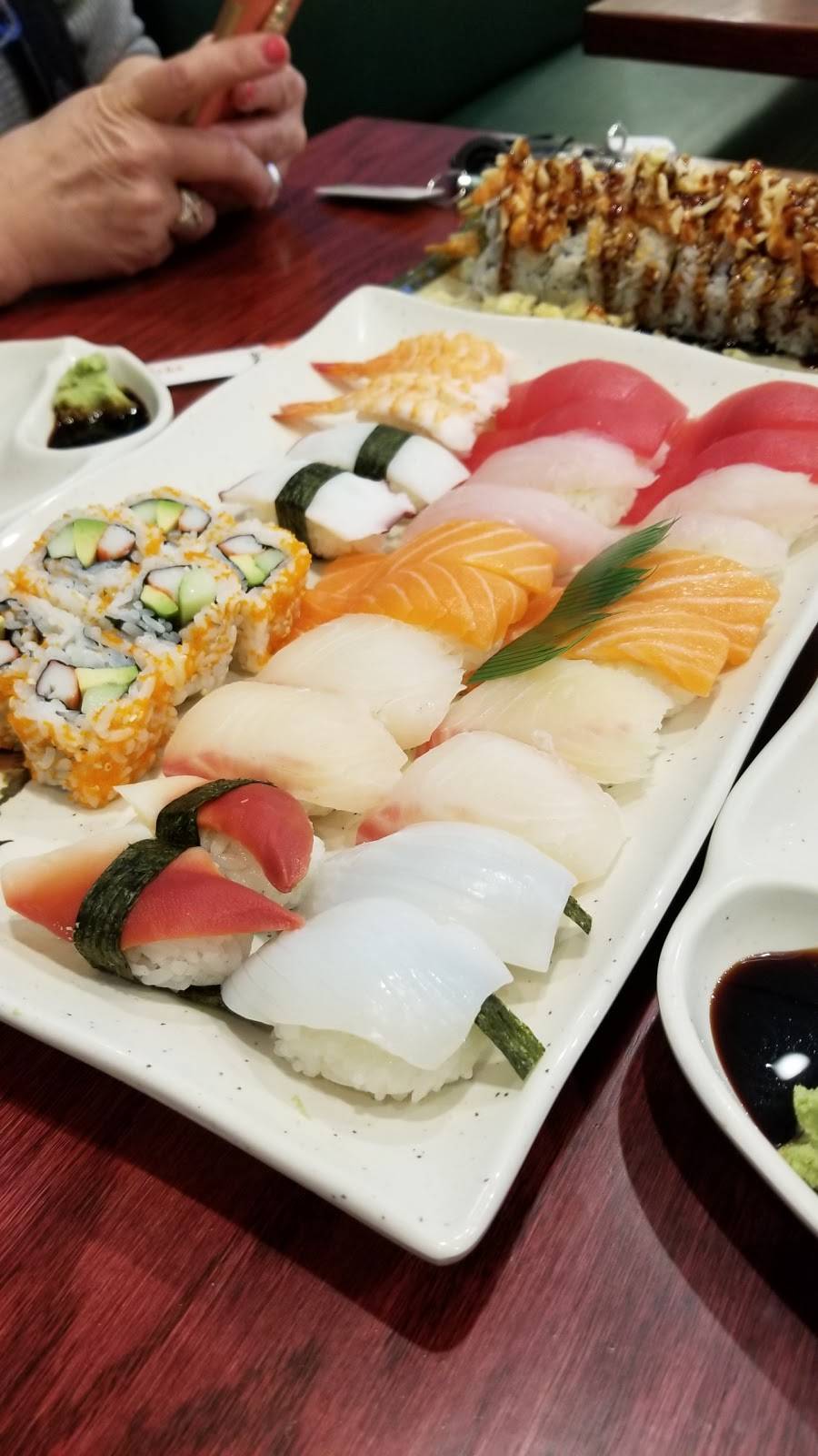 Dempster Fish | restaurant | 5850 Dempster Street, Morton Grove, IL 60053, USA | 8475819220 OR +1 847-581-9220