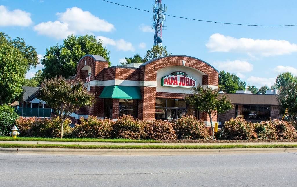 Papa Johns Pizza | restaurant | 2540 N Center St, Hickory, NC 28601, USA | 8283277272 OR +1 828-327-7272