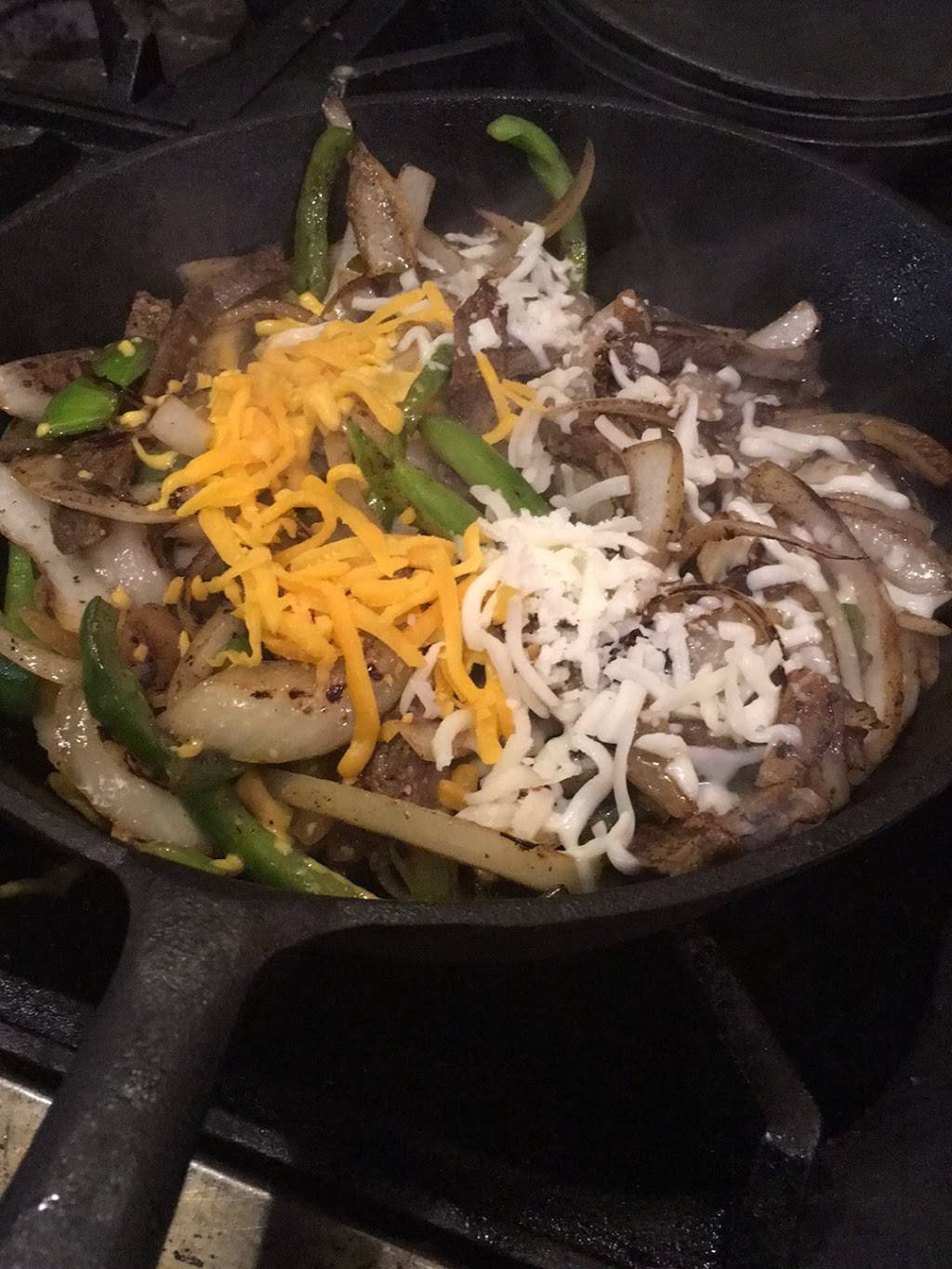 La Fiesta Mexican Grill | restaurant | 841 Pennsylvania Ave, Hartshorne, OK 74547, USA | 9182974017 OR +1 918-297-4017