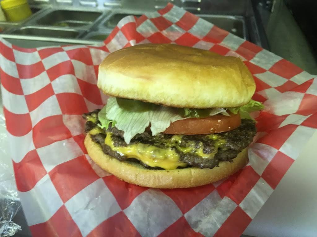 West Street Burgers | restaurant | 130 S West St, Wichita, KS 67213, USA | 3169439441 OR +1 316-943-9441