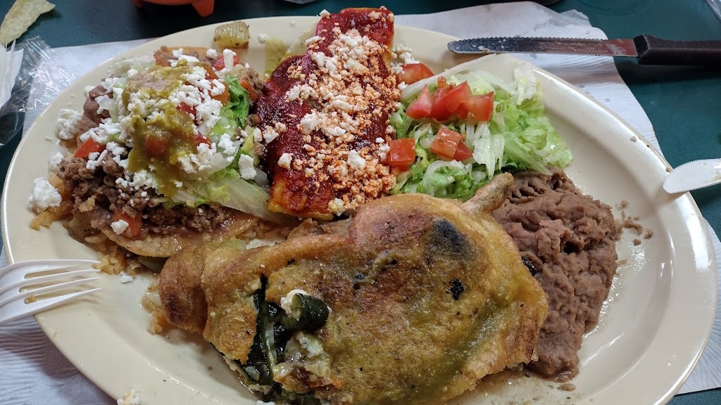 El Charrito | restaurant | 774 Central Blvd, Brownsville, TX 78520, USA | 9565416220 OR +1 956-541-6220