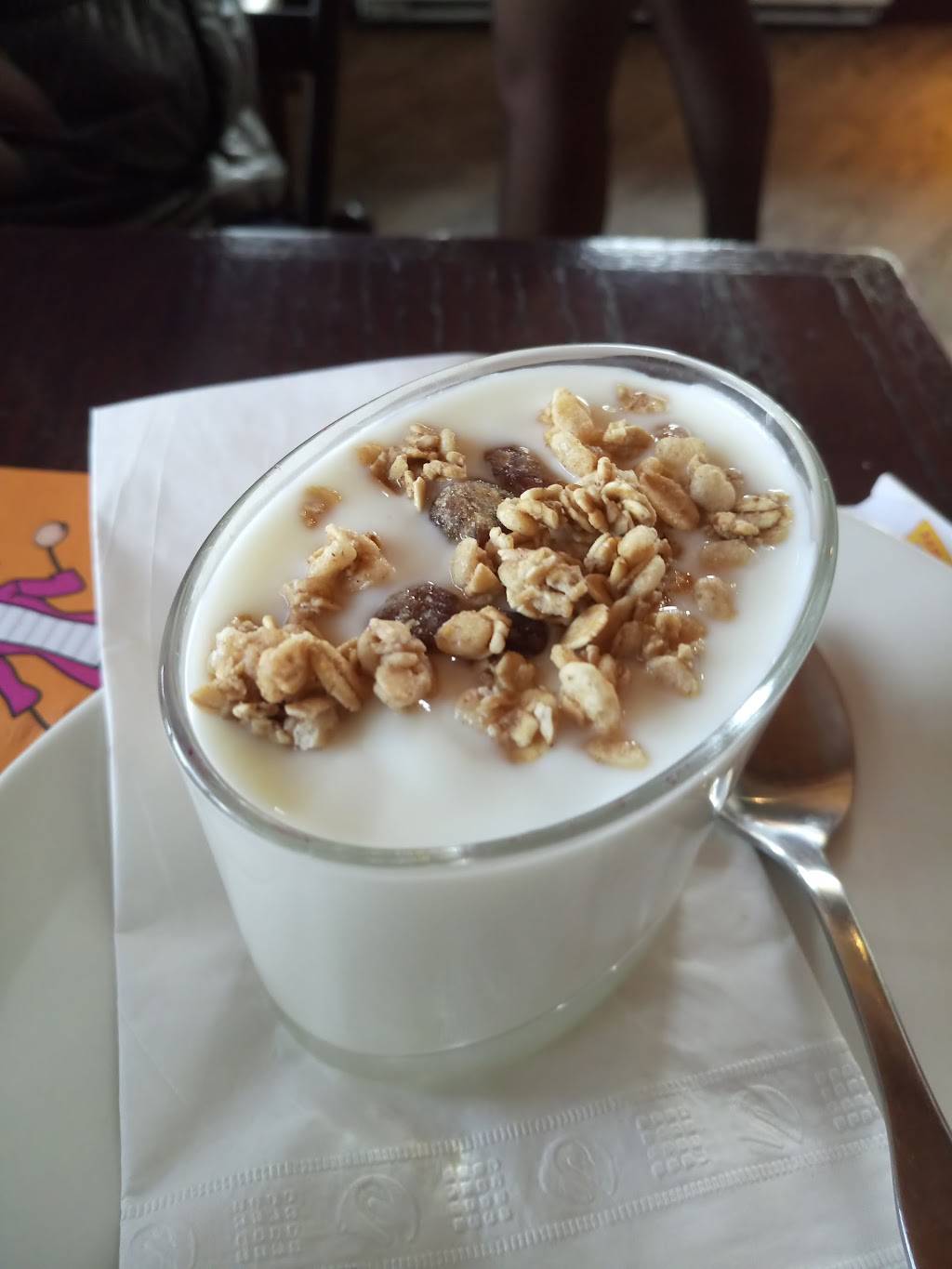 Rôtisserie St-Hubert | restaurant | 1550 Avenue Jules-Verne, Québec, QC G2G 2R5, Canada | 4188771234 OR +1 418-877-1234